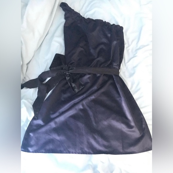 GAP one-shoulder cocktail dress (brand new) - Picture 3 of 5